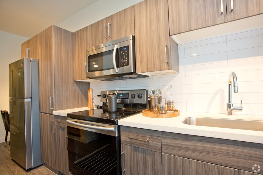 More Photos Of 1505 N Central Ave, Phoenix Apartments For Lease