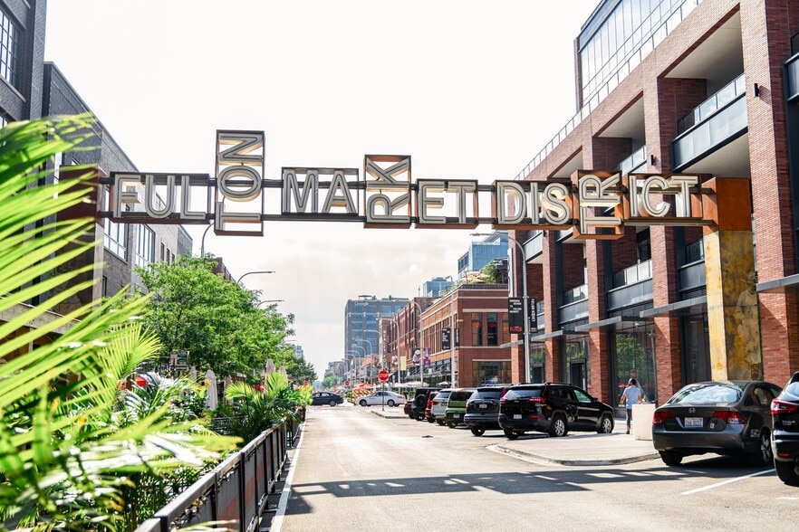 More Photos Of 1123 W Randolph St, Chicago Apartments For Lease