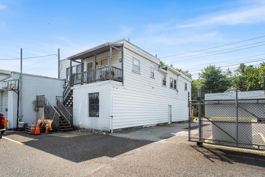 More Photos Of 257 W Nicholson Rd, Audubon Office For Sale