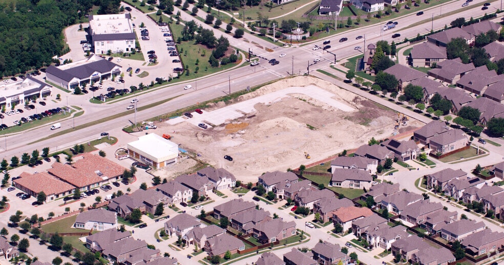 More Photos Of 5611 S Custer Rd, McKinney General Retail For Lease