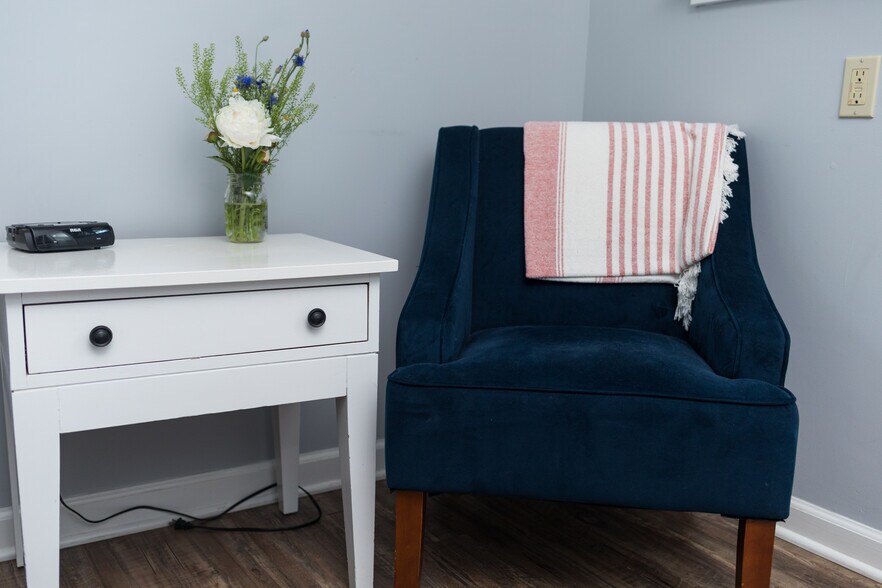 More Photos Of 1399 Main Road, Riverhead Hotel For Sale