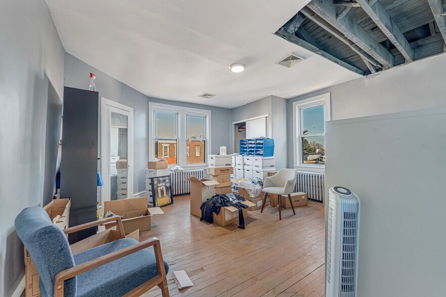 More Photos Of 535 Monmouth St, Gloucester City Medical For Sale
