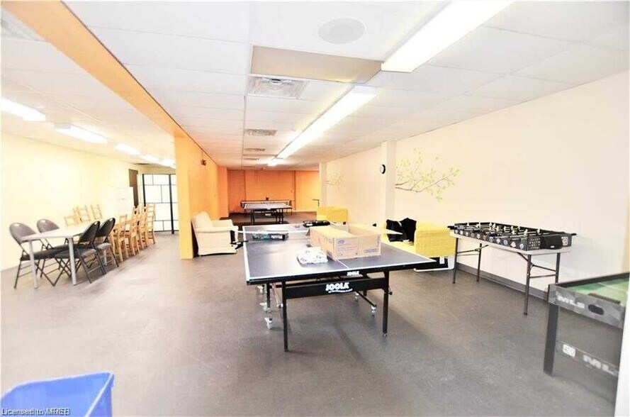 More Photos Of 55 Dickson St, Cambridge Office For Sale