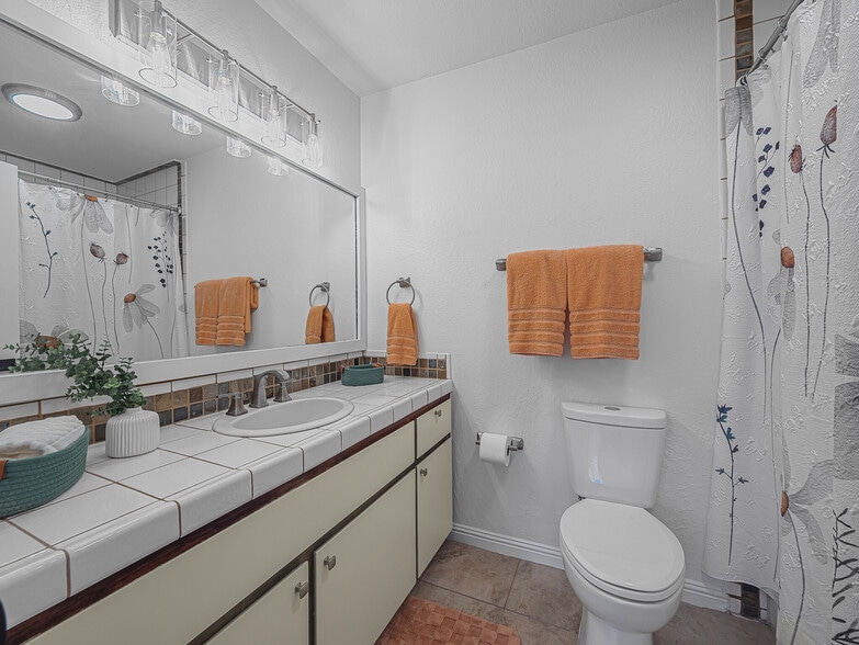 More Photos Of 68-1775 Hooko St, Waikoloa Apartments For Sale