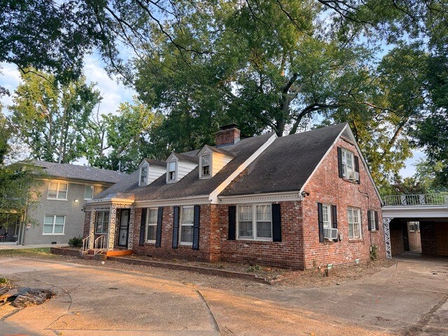 More Photos Of 3604 Midland Ave, Memphis Sorority Fraternity House For Sale