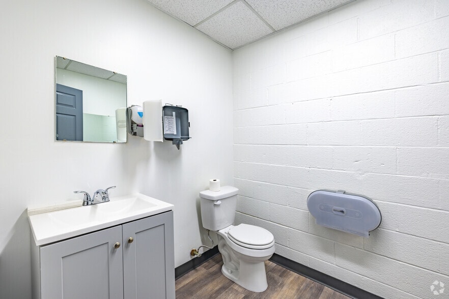 More Photos Of 4139-4153 Amos Ave, Baltimore Unknown For Lease