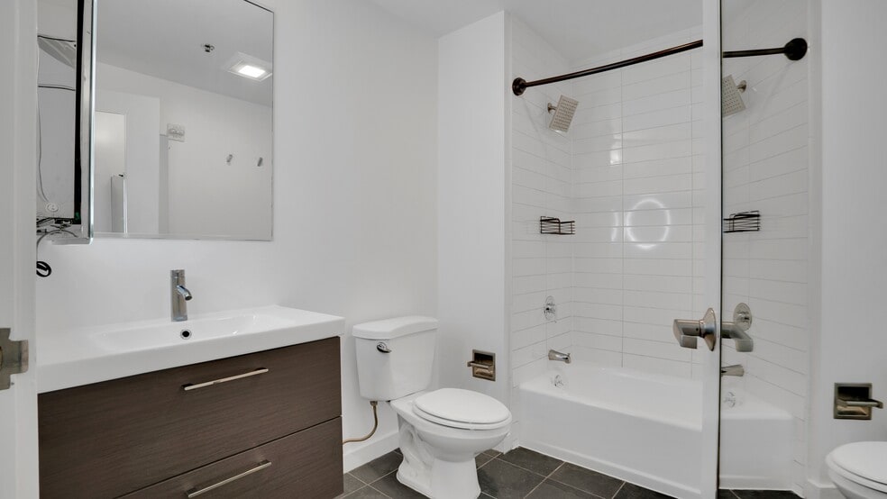 More Photos Of 301 Bryant St, San Francisco Apartments For Sale