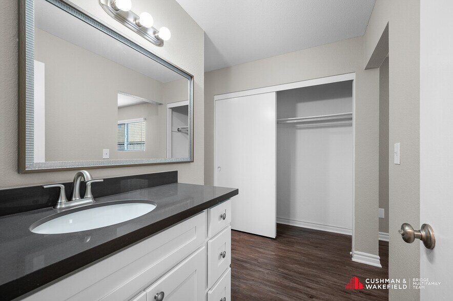 More Photos Of 16972 Lynn Ln, Huntington Beach Apartments For Sale