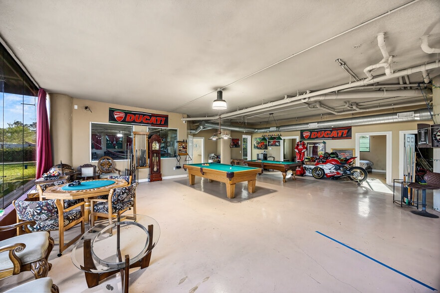 More Photos Of 4015 Luell St, Houston Specialty For Sale