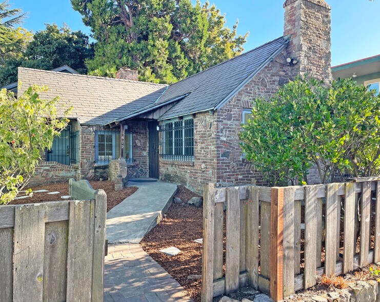 More Photos Of 1672 University Ave, Berkeley Medical For Lease