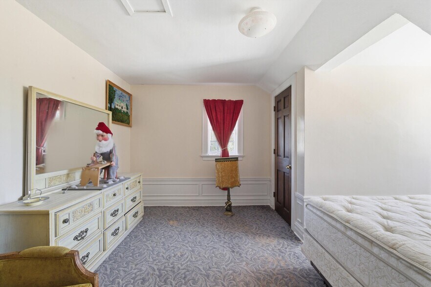 More Photos Of 2255 Ballston Ave, Saratoga Springs Restaurant For Sale