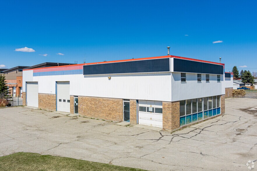 Primary Photo Of 1808 16th Ave NE, Calgary Warehouse For Sale
