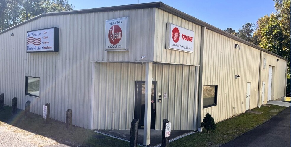 More Photos Of 1457 Bella Vista Dr, Columbia Light Distribution For Lease