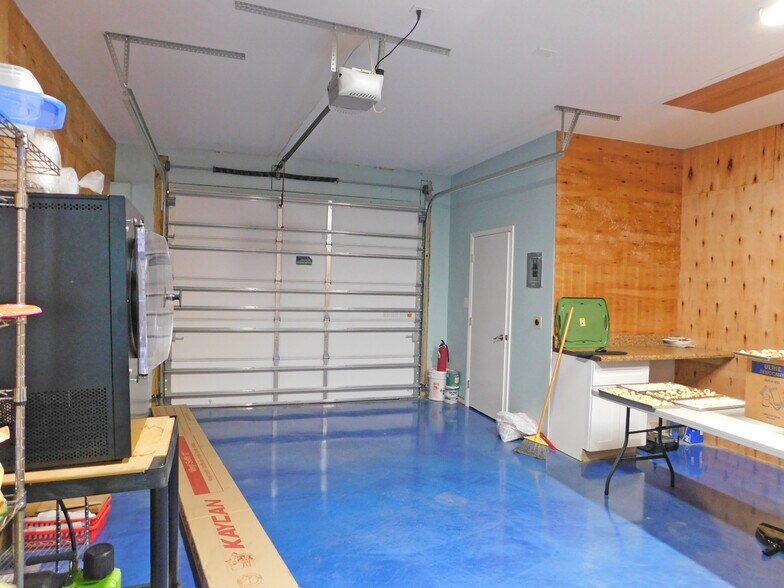 More Photos Of 280-294 Clearlake Rd, Cocoa Storefront Retail Office For Sale