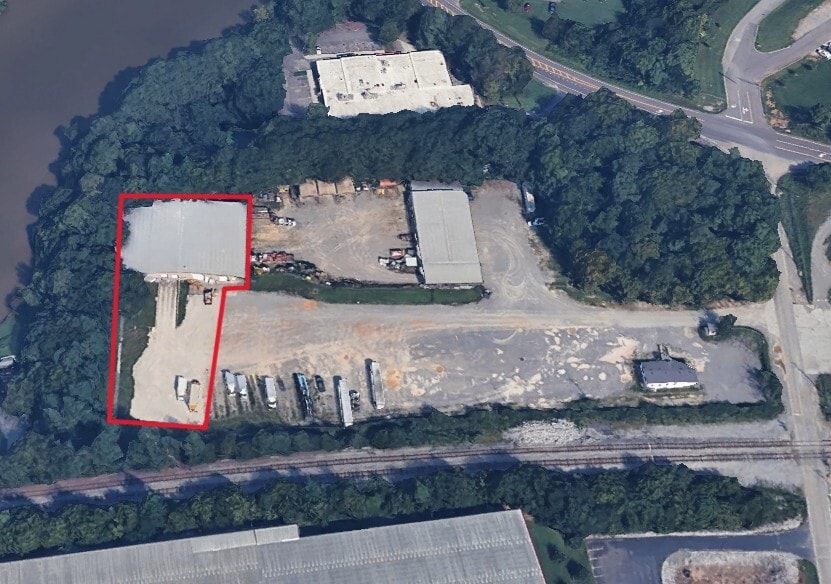 More Photos Of 4743 Singleton Station Rd, Louisville Warehouse For Lease