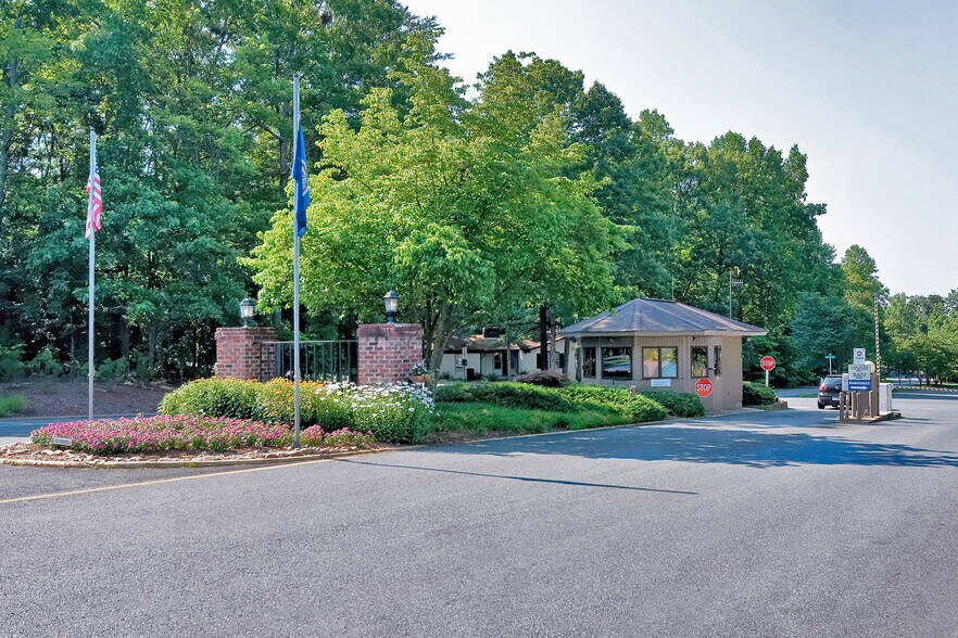 More Photos Of 2228 Lake Monticello Rd, Palmyra Land For Sale