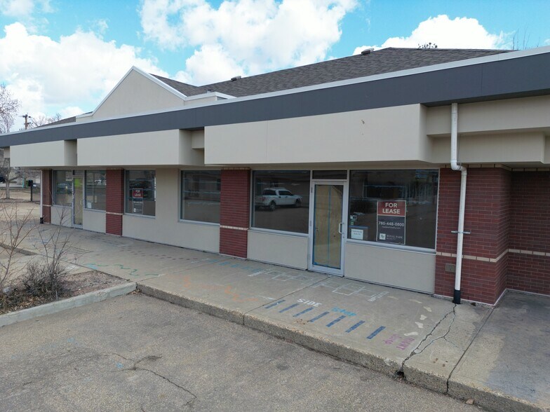 Primary Photo Of 10404 99 Ave, Fort Saskatchewan Unknown For Lease