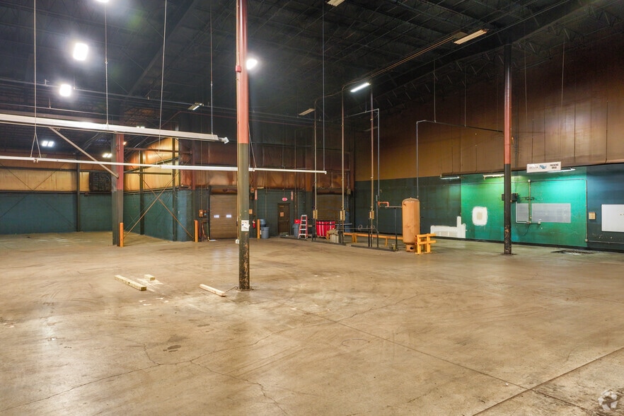 More Photos Of 175 Mehler Ln, Martinsville Manufacturing For Sale