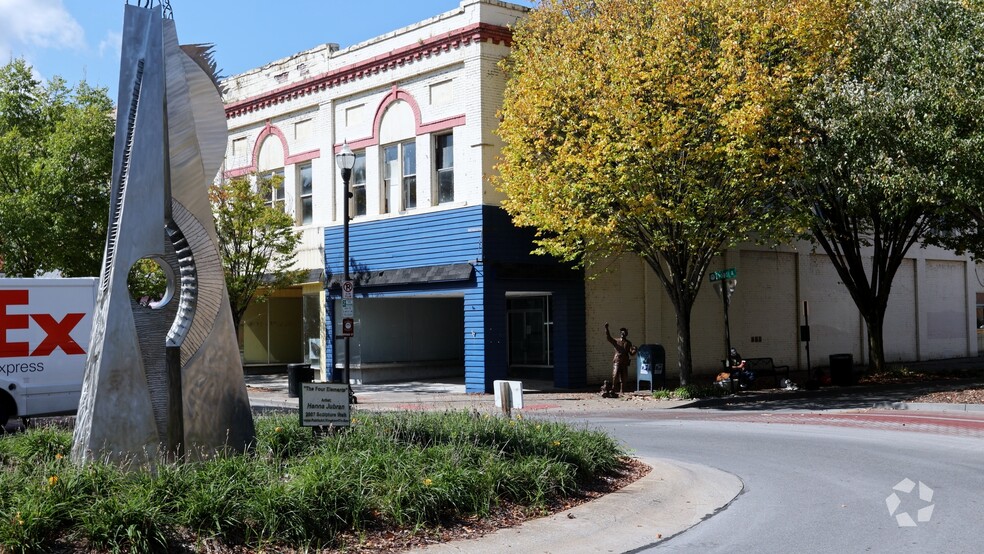 Primary Photo Of 152-156 Broad Street, Kingsport Storefront Retail Residential For Sale