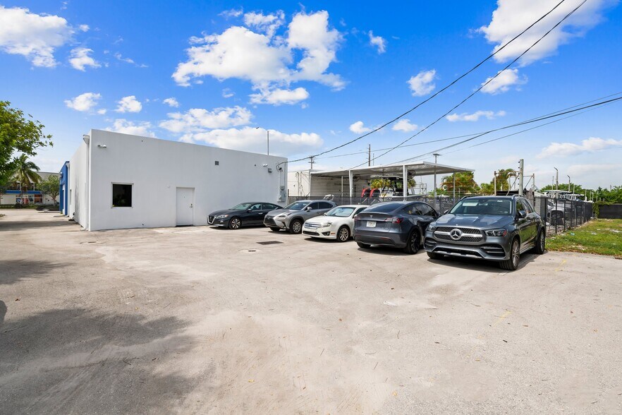 More Photos Of 11 W State Road 84, Fort Lauderdale Office For Lease