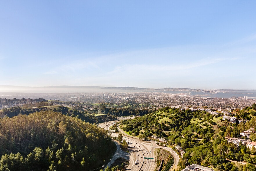 More Photos Of Tunnel Rd. & Broadway Tunnel Fwy, Oakland Land For Sale