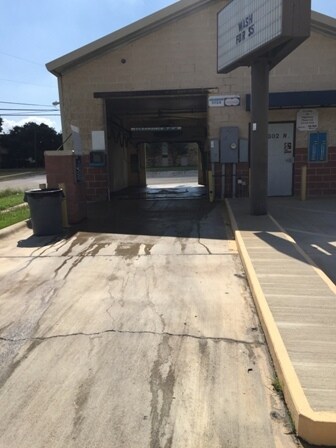 More Photos Of 602 N 1st St, Copperas Cove Carwash For Sale