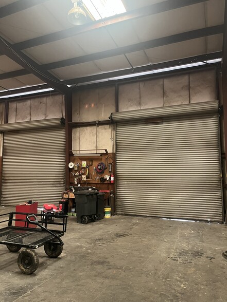 More Photos Of 740 Volare Dr, Birmingham Light Distribution For Lease