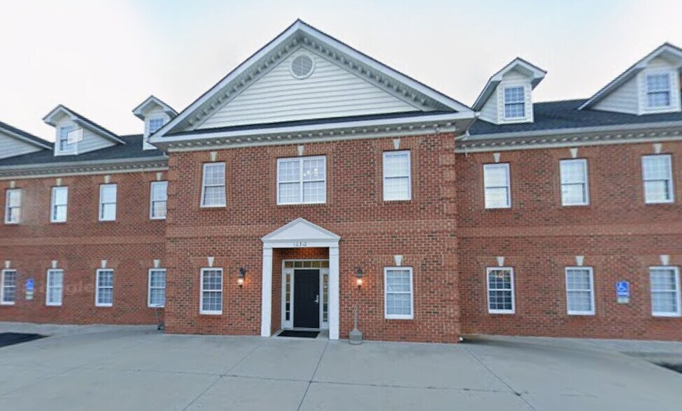 More Photos Of 10310 Memory Ln, Chesterfield Office For Sale