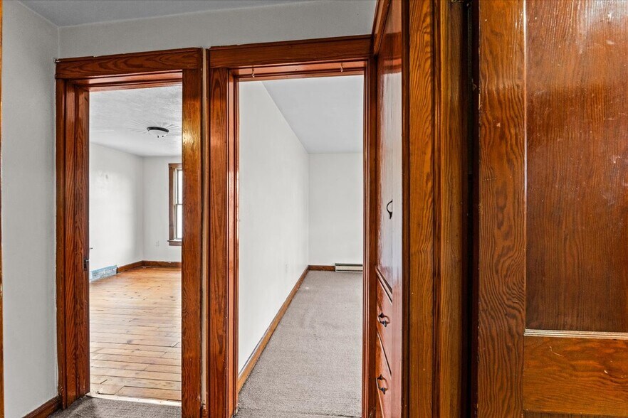 More Photos Of 622 E Market St, Scranton Office Residential For Sale