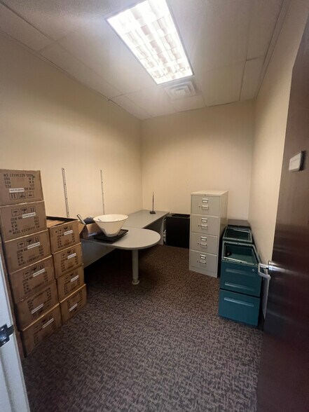 More Photos Of 555-561 E 1860 S, Provo Office For Sale