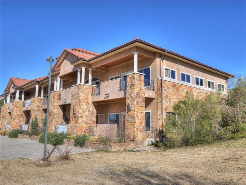 More Photos Of 20624 Hwy 1431, Lago Vista Office For Sale