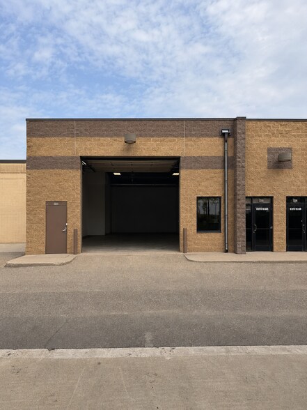 Primary Photo Of 10661 NE Nassau St, Blaine Warehouse For Lease