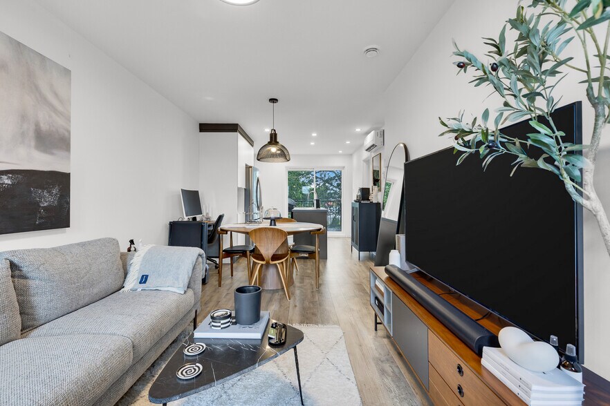 More Photos Of 1603-1607 Rue Godin, Longueuil Apartments For Sale