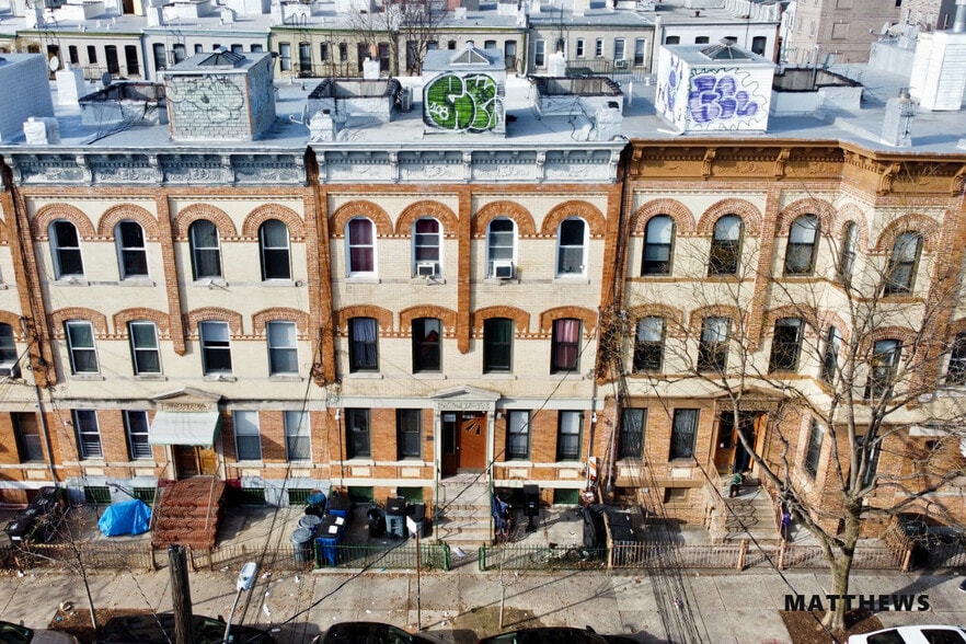 Primary Photo Of 18-89 Cornelia St, Ridgewood Apartments For Sale