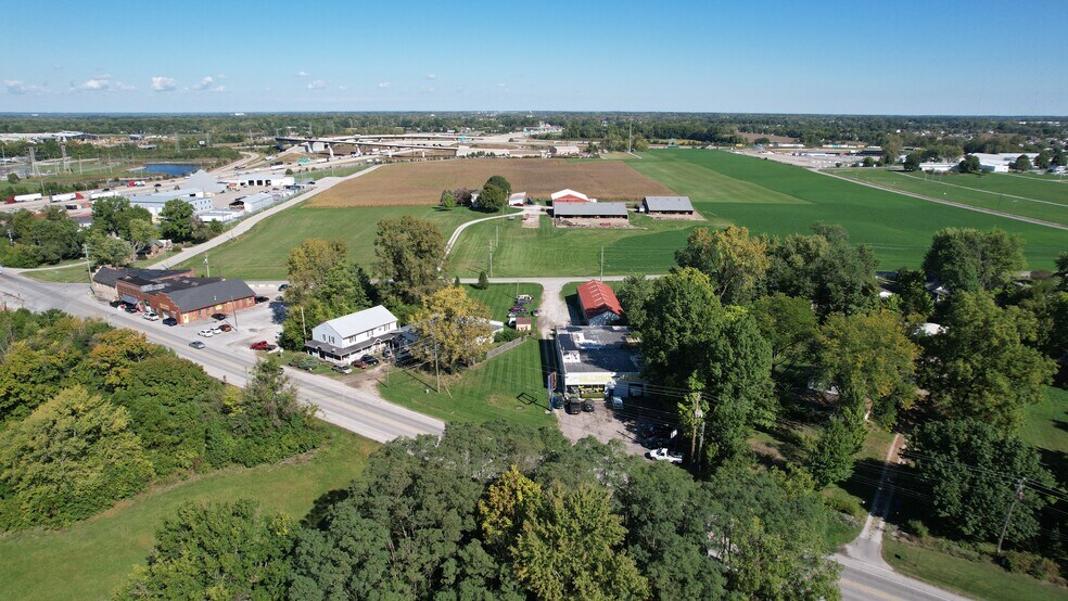 More Photos Of 7086 Southeastern Ave, Indianapolis Flex For Sale