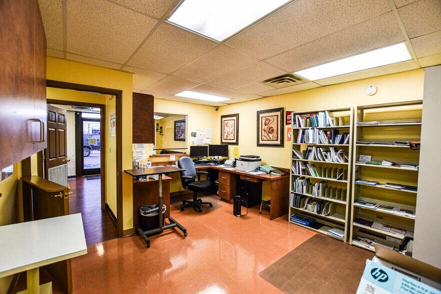 More Photos Of 1480 E 3rd St, Chattanooga Medical For Sale