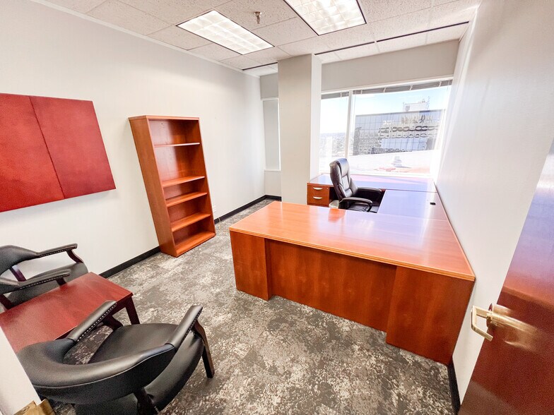 More Photos Of 400 W Illinois Ave, Midland Office For Lease