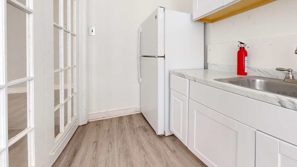 More Photos Of 222 W Chew Ave, Philadelphia Apartments For Sale