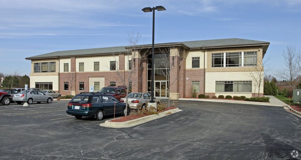 More Photos Of 12555 W National Ave, New Berlin Medical For Lease