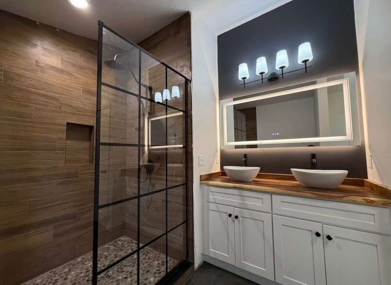 More Photos Of 5333 Cherry St, Panama City Multifamily For Sale