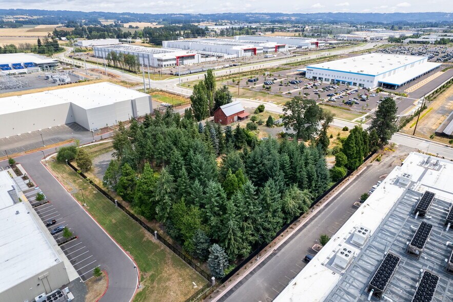 More Photos Of 4825 NE Starr Blvd, Hillsboro Land For Sale