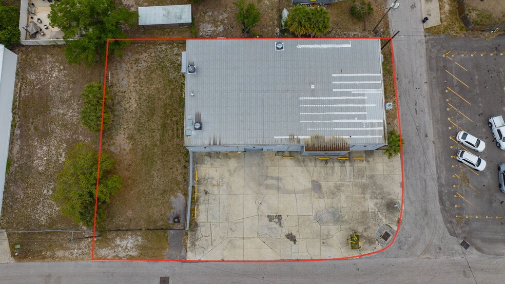 More Photos Of 1001 E Skagway Ave, Tampa Warehouse For Lease