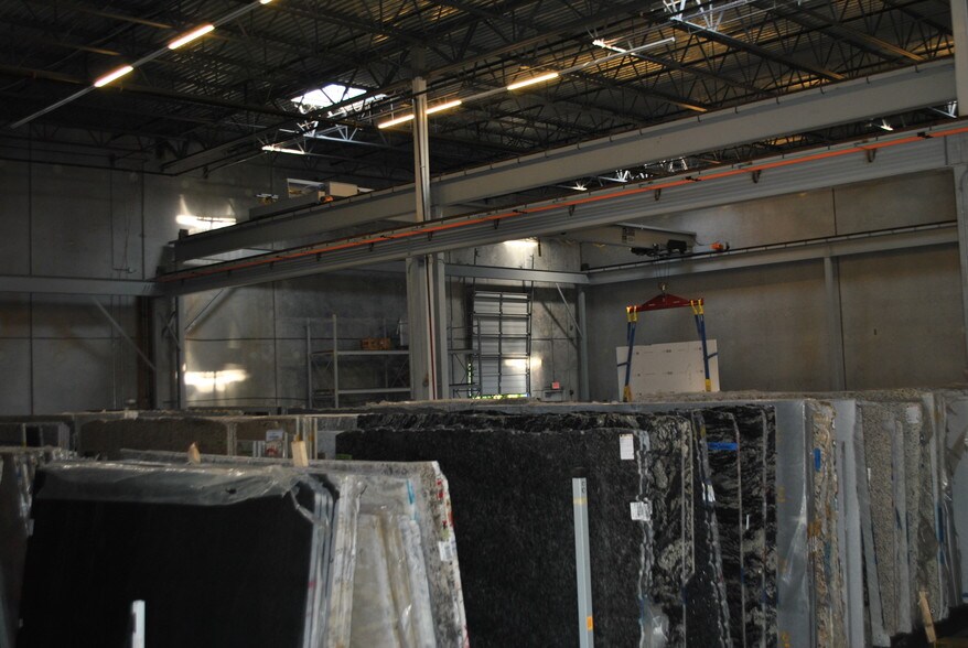 More Photos Of 4420 N Orange Blossom Trl, Orlando Warehouse For Sale