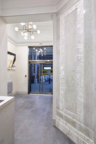 More Photos Of 12 W 27th St, New York Office For Sale