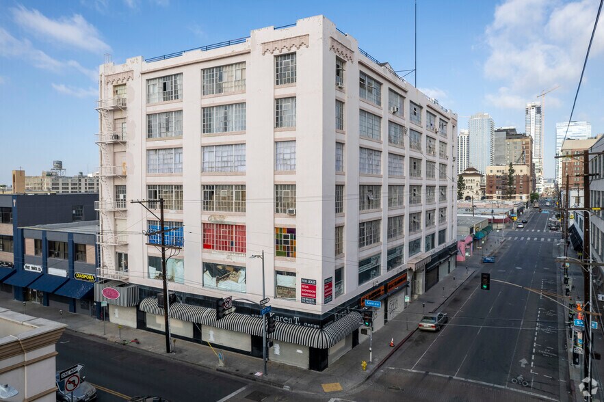 More Photos Of 214-228 E 11th St, Los Angeles Loft Creative Space For Lease