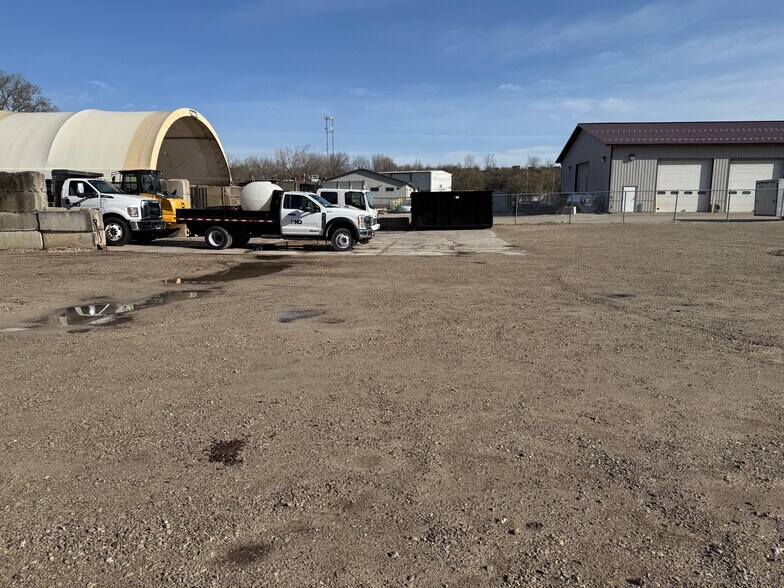 More Photos Of 2128 Gould Ct, Rockdale Warehouse For Sale