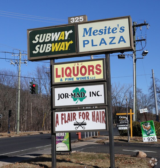 More Photos Of 325 Chamberlain Hwy, Meriden Unknown For Lease