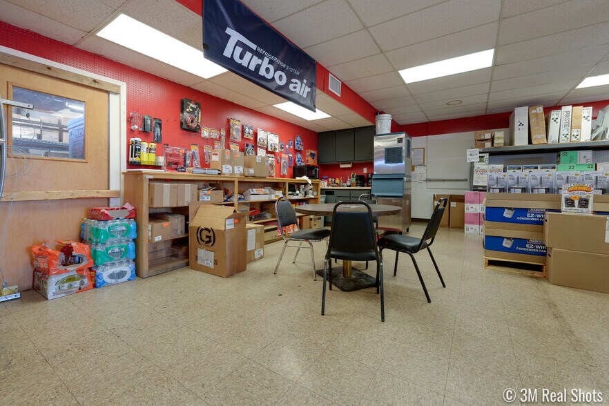 More Photos Of 914 Arroyo St, San Angelo Warehouse For Sale