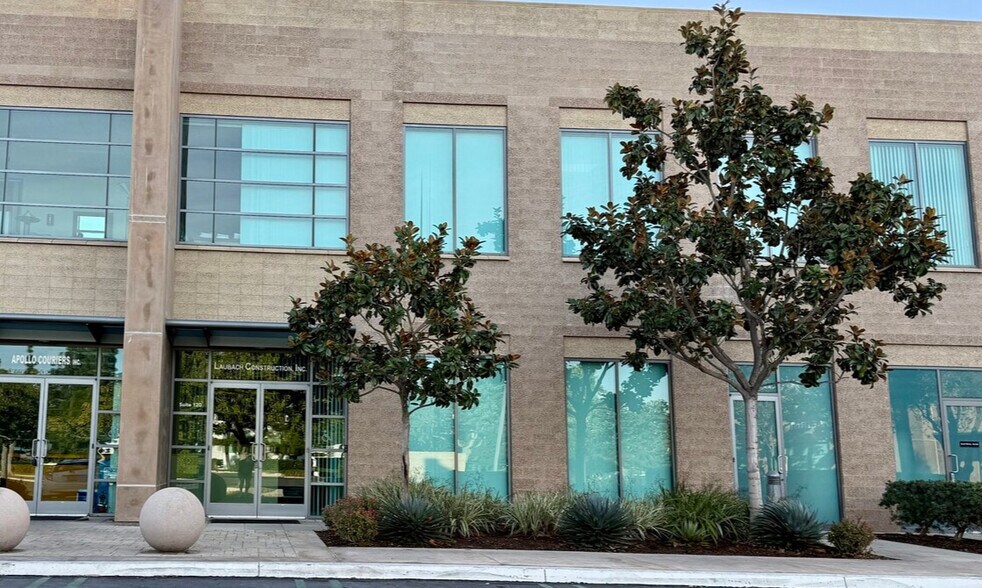 More Photos Of 9841 Irvine Center Dr, Irvine Office For Sale