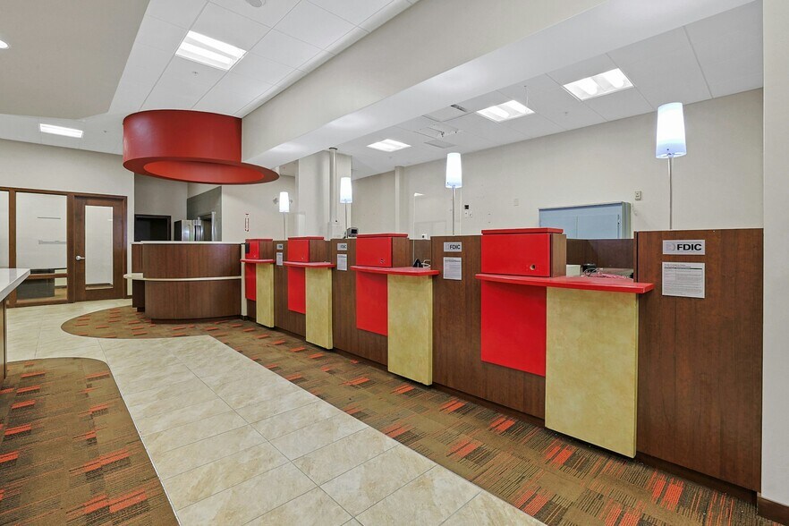 More Photos Of 1-3 Cavalry Dr, New City Storefront Retail Office For Lease